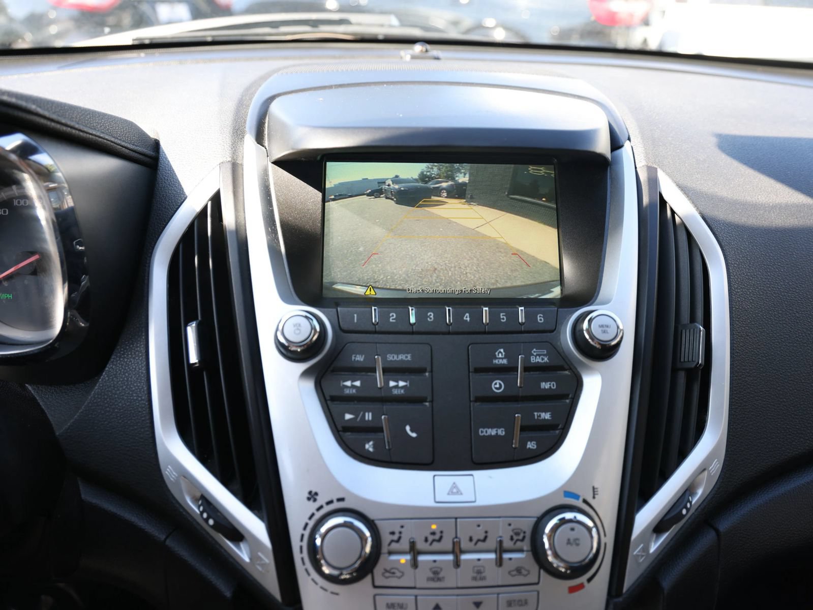 Used 2017 GMC Terrain SLE FWD image 30
