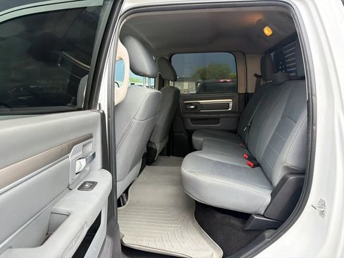 Used 2016 RAM 3500 SLT AWD/4WD image 25