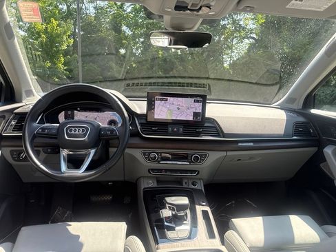 Used 2021 Audi Q5 2.0T Premium Plus w/ Premium Plus Package AWD/4WD image 30