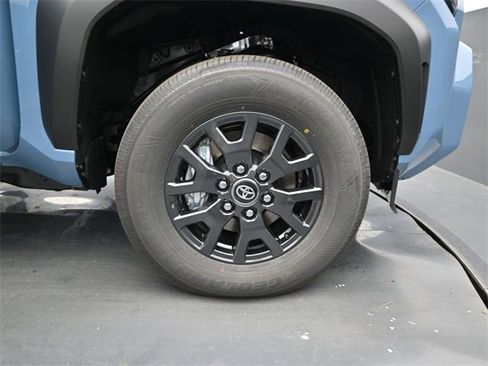 New 2026 Toyota 4Runner SR5 image 16