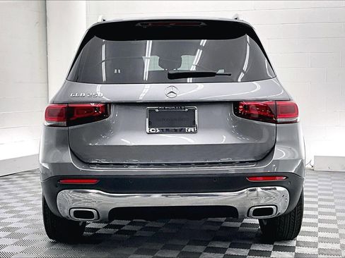 Certified 2023 Mercedes-Benz GLB 250 image 3