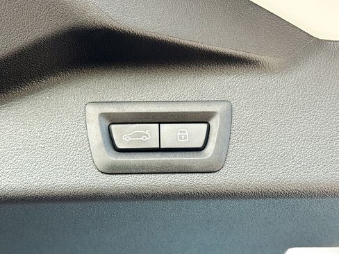 New 2026 BMW X5 sDrive40i RWD image 14