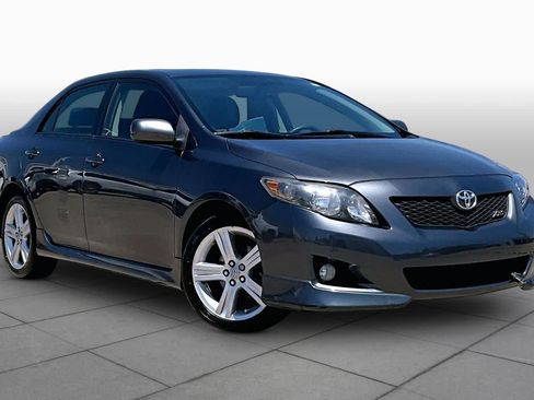 Used 2009 Toyota Corolla XRS FWD image 2