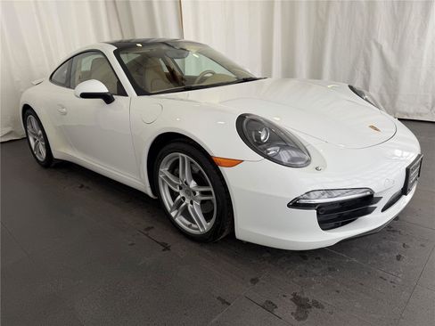 Used 2015 Porsche 911 Carrera image 7