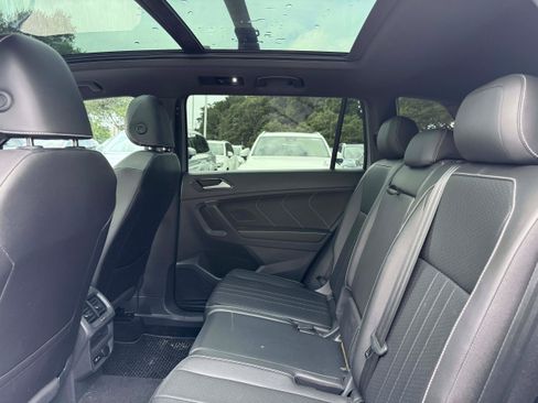 Used 2024 Volkswagen Tiguan SE R-Line w/ MDO Package, Two-Row AWD/4WD image 10