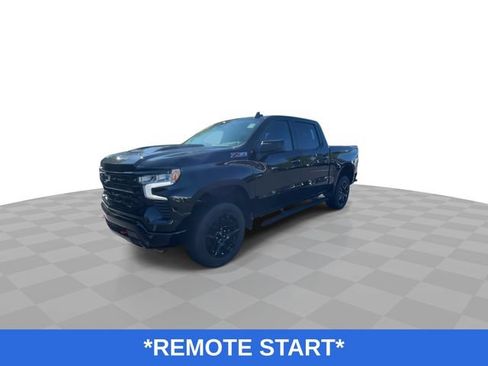 Used 2025 Chevrolet Silverado 1500 LT Trail Boss w/ Protection Package AWD/4WD image 5