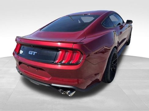 Used 2018 Ford Mustang GT image 3
