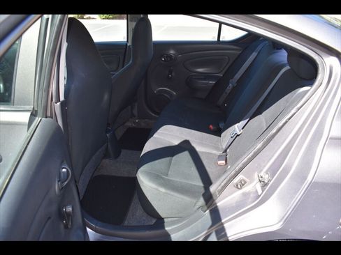 Used 2014 Nissan Versa S Plus FWD image 18