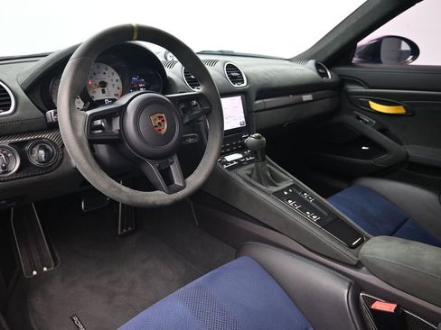 Used 2023 Porsche 718 Cayman GT4 RS RWD image 4