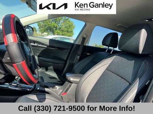 Used 2024 Kia Seltos EX FWD image 12