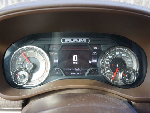 Used 2021 RAM 3500 Limited image 7