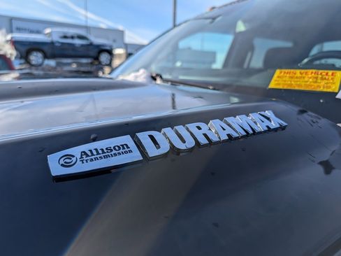 Used 2017 Chevrolet Silverado 2500 LTZ w/ Duramax Plus Package image 5