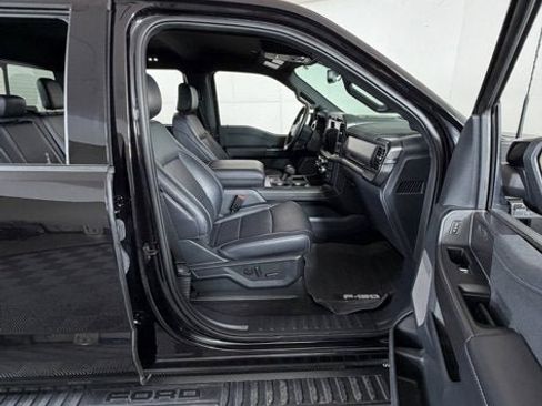 Used 2025 Ford F150 Lariat w/ Equipment Group 501A Mid image 6