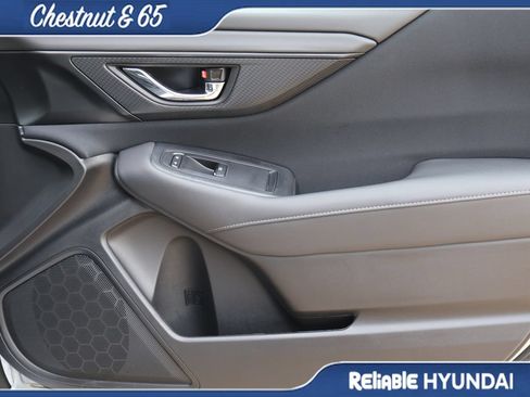Used 2025 Subaru Legacy Premium AWD/4WD image 9