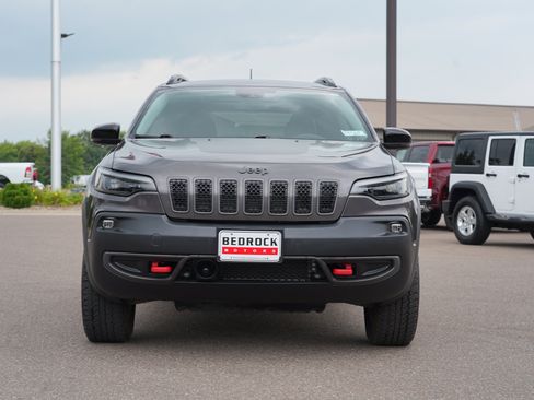 Used 2022 Jeep Cherokee Trailhawk w/ Sun, Sound & Nav Group AWD/4WD image 8