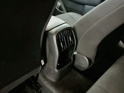 Used 2025 Hyundai Kona SEL AWD/4WD image 28