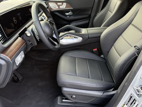 New 2026 Mercedes-Benz GLE 450 GLE 450 Coupe image 17