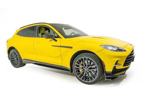 Used 2023 Aston Martin DBX 707 AWD/4WD image 11