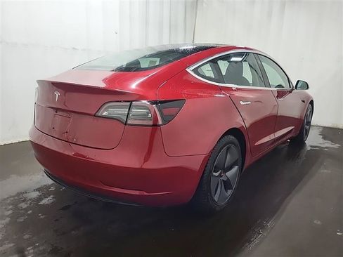 Used 2018 Tesla Model 3 Mid Range RWD image 5