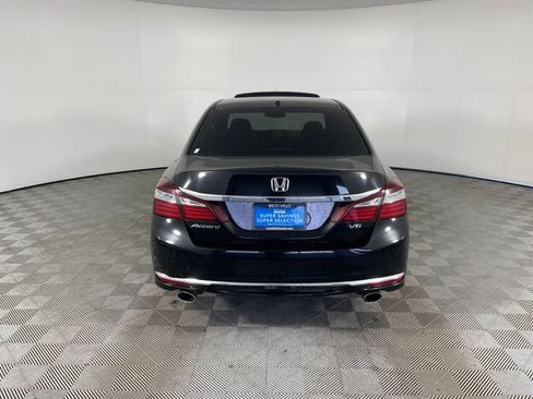 Used 2017 Honda Accord EX-L image 15