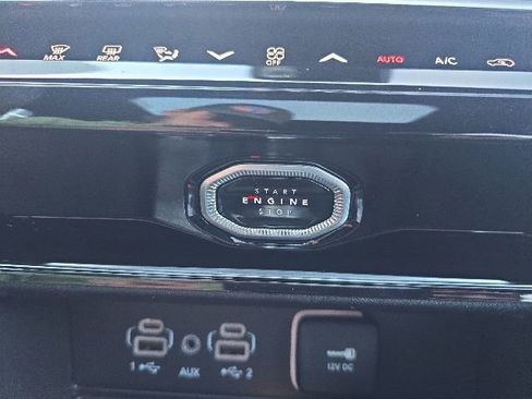 New 2026 Jeep Grand Cherokee Altitude AWD/4WD image 16