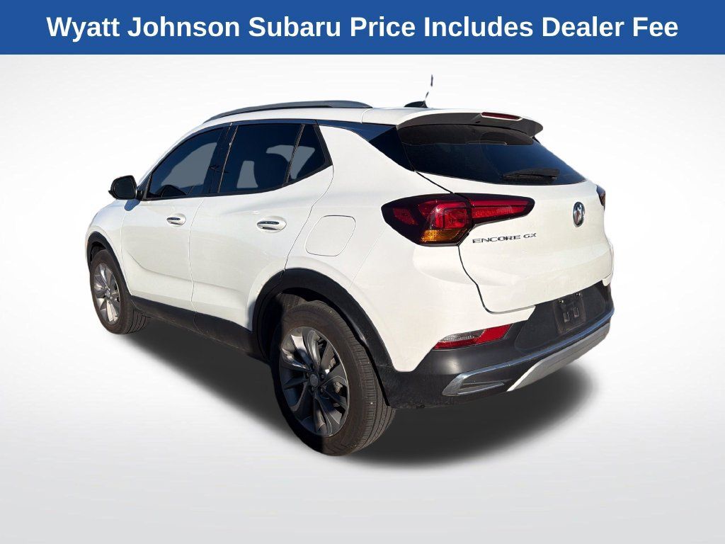Used 2022 Buick Encore GX Essence w/ Experience Buick Package FWD image 7