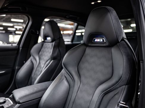 Used 2022 BMW M3 image 40