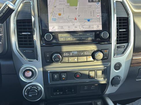 Used 2020 Nissan Titan SL w/ Moonroof Package image 32