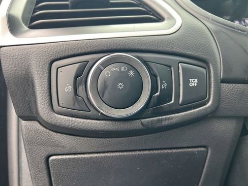 Used 2024 Ford Edge SEL image 10