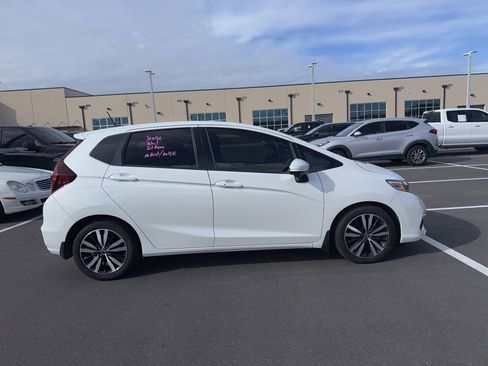 Used 2018 Honda Fit EX image 2