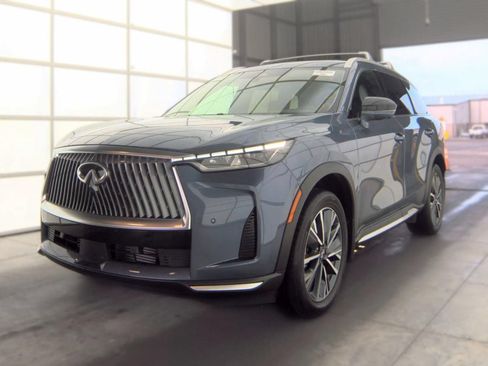 Certified 2026 INFINITI QX60 Luxe w/ Cargo Package FWD image 13