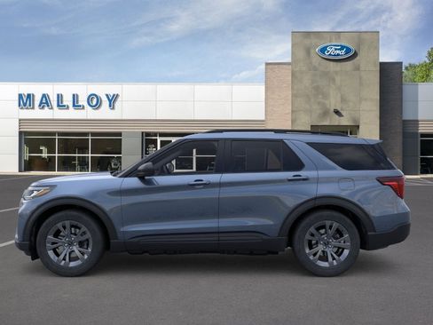 New 2026 Ford Explorer Active w/ Active Comfort Package AWD/4WD image 3