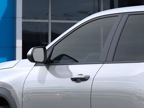 New 2026 Chevrolet Equinox LT image 16