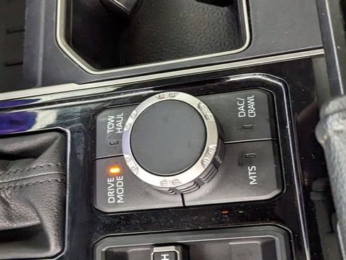 Used 2024 Toyota Tundra Limited w/ TRD Off-Road Package AWD/4WD image 32