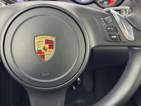 Used 2014 Porsche Cayenne image 21