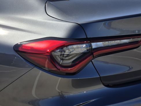 Used 2025 Acura TLX w/ Technology Package image 17