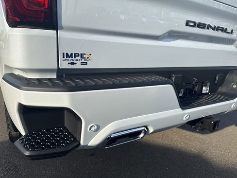 New 2026 GMC Sierra 1500 Denali Ultimate w/ LPO, Black Badging Package image 42