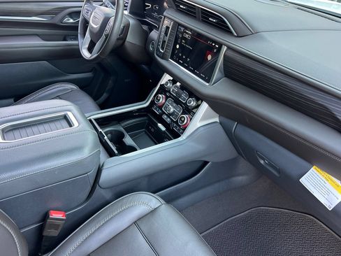 Used 2022 GMC Yukon XL Denali w/ Max Trailering Package RWD image 22