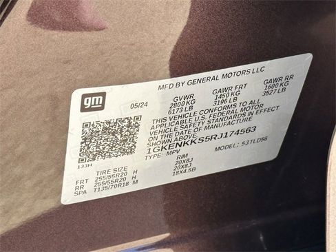 Used 2024 GMC Acadia Elevation image 36