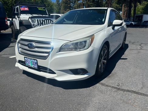 Used 2017 Subaru Legacy 2.5i Limited AWD/4WD image 1