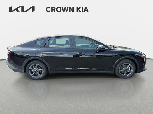 New 2026 Kia K4 FWD image 4