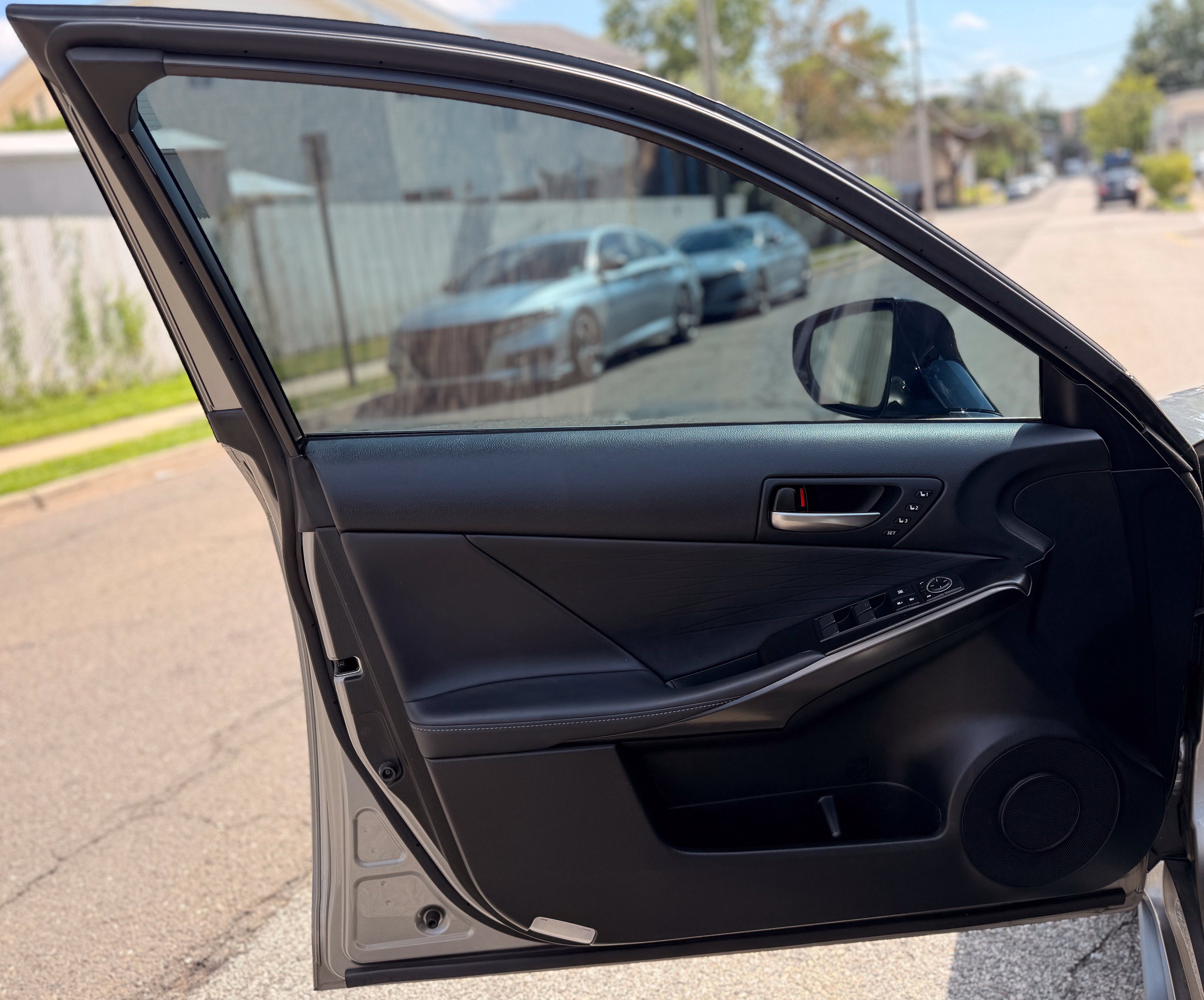 Used 2022 Lexus IS 300 AWD w/ Premium Package image 11