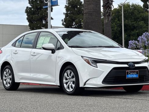 Used 2024 Toyota Corolla LE FWD image 7