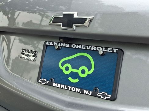 Certified 2023 Chevrolet Equinox RS FWD image 24