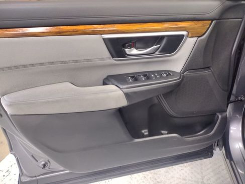 Used 2017 Honda CR-V EX image 19