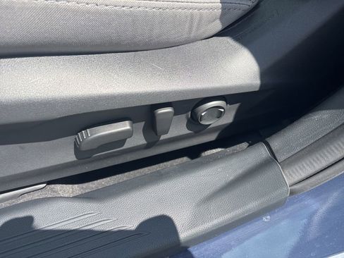Certified 2025 Subaru Legacy Premium AWD/4WD image 19