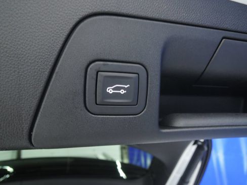 Used 2025 Buick Envision Sport Touring AWD/4WD image 33
