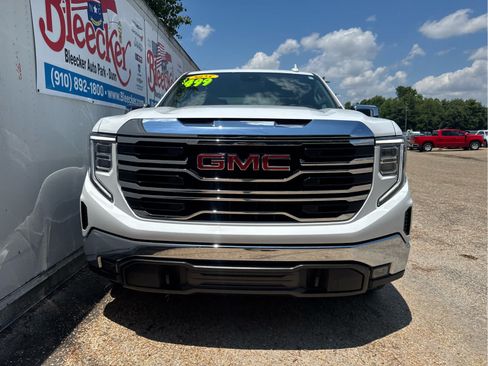 Used 2025 GMC Sierra 1500 SLT RWD image 5