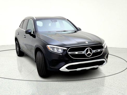 Certified 2026 Mercedes-Benz GLC 300 image 5