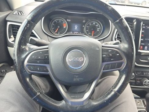 Used 2020 Jeep Cherokee Limited FWD image 14